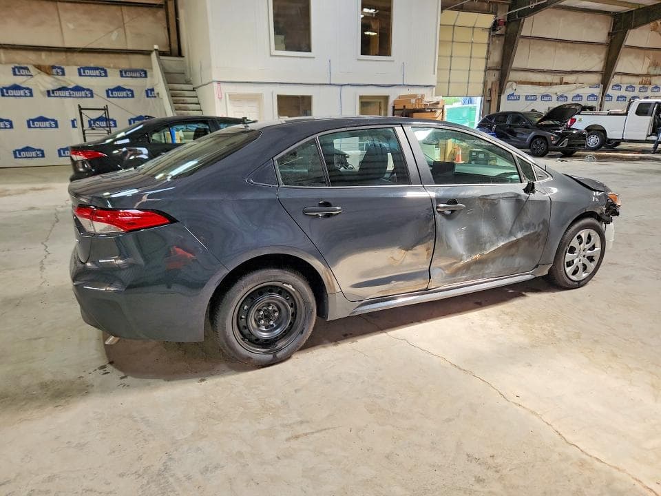 2026 TOYOTA COROLLA LE 3
