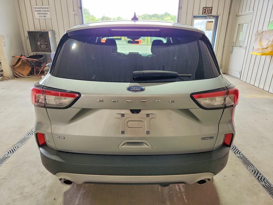 2021 FORD ESCAPE SE 6