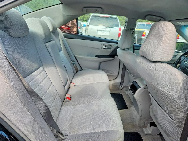 2017 TOYOTA CAMRY LE 10