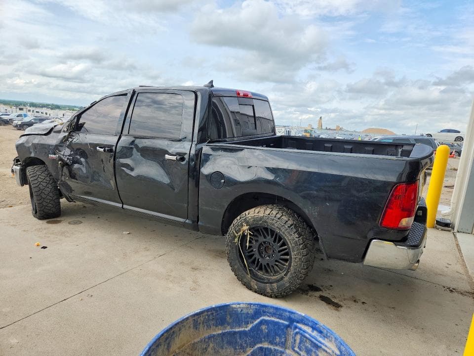 2017 RAM 1500 SLT 2
