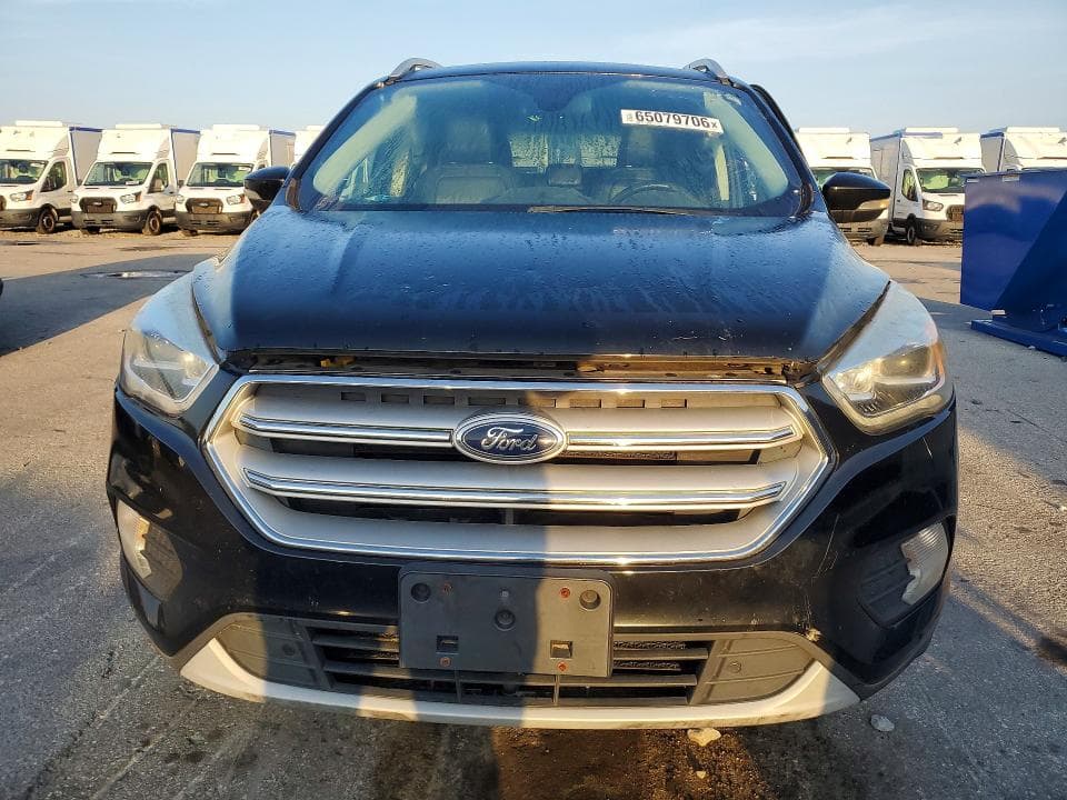 2018 FORD ESCAPE TITANIUM 5