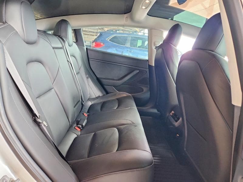 2019 TESLA MODEL 3 10