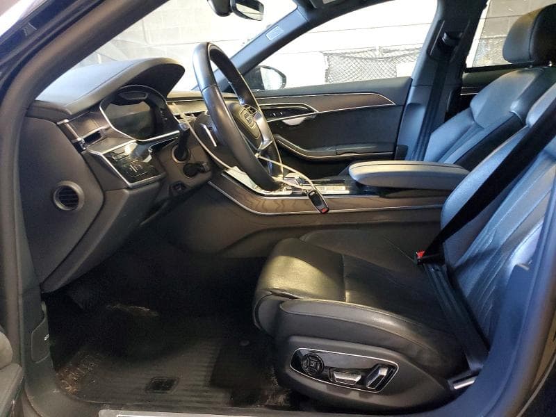2021 AUDI A8 L 7
