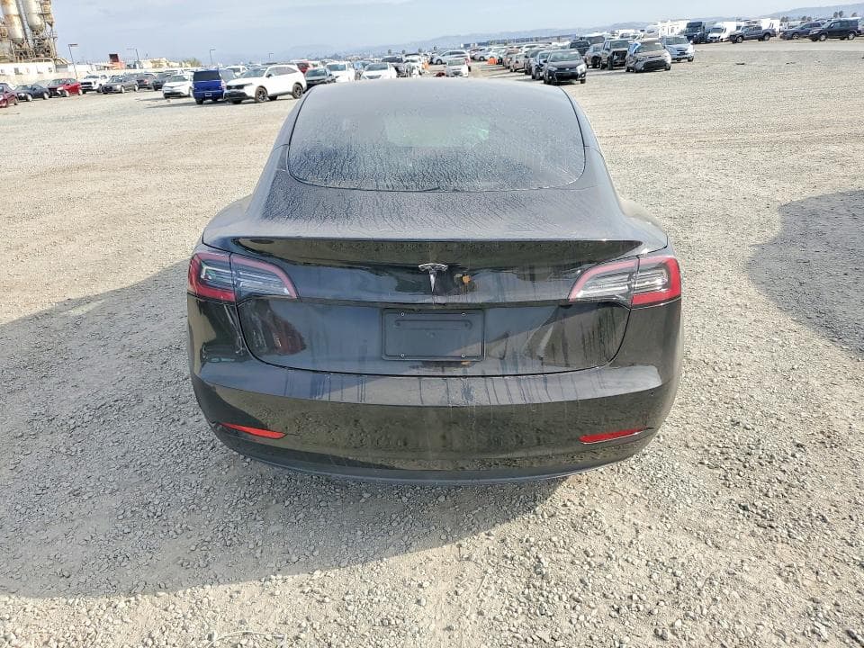 2020 TESLA MODEL 3 6