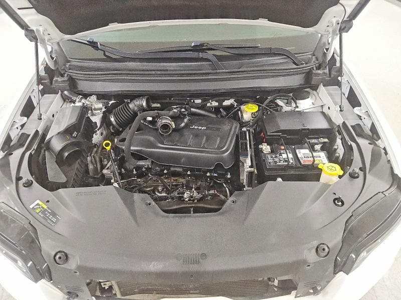 2020 JEEP CHEROKEE LATITUDE PLUS 12