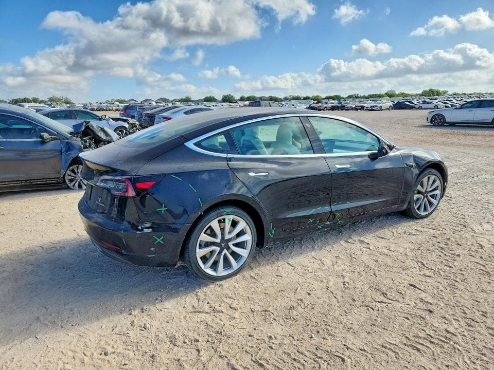 2019 TESLA MODEL 3 3