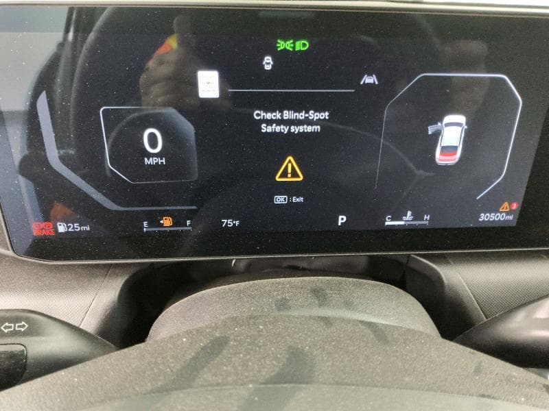 2025 KIA K4 EX 9