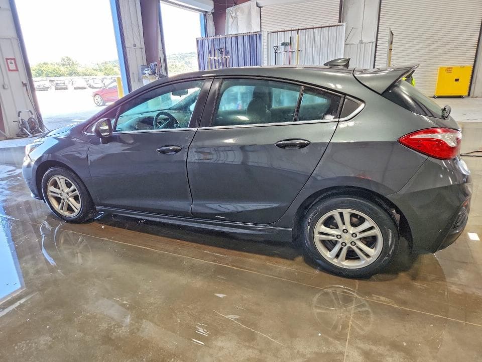 2018 CHEVROLET CRUZE LT 2
