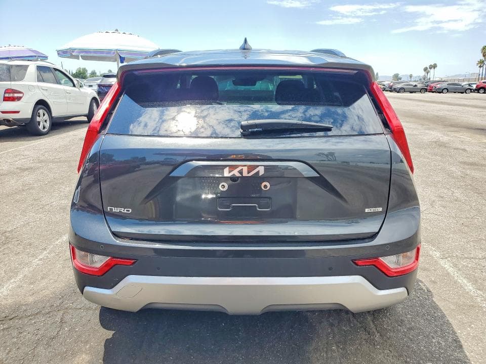 2023 KIA NIRO EX 6