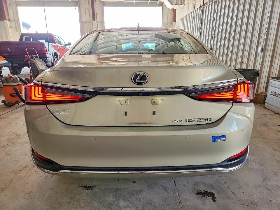 2021 LEXUS ES 250 BASE 6