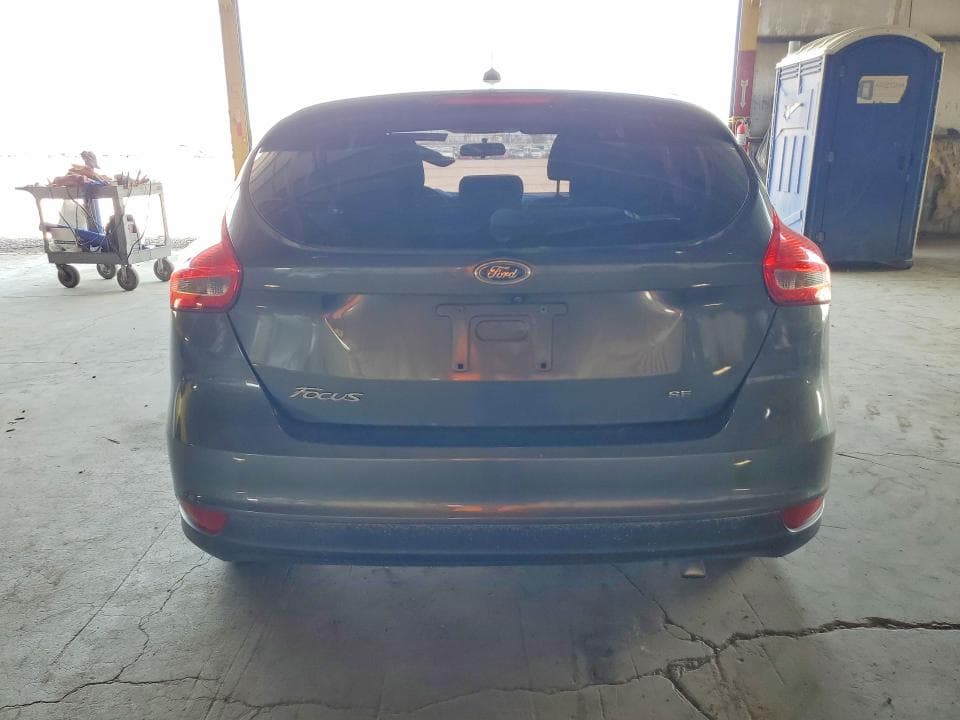 2017 FORD FOCUS SE 6