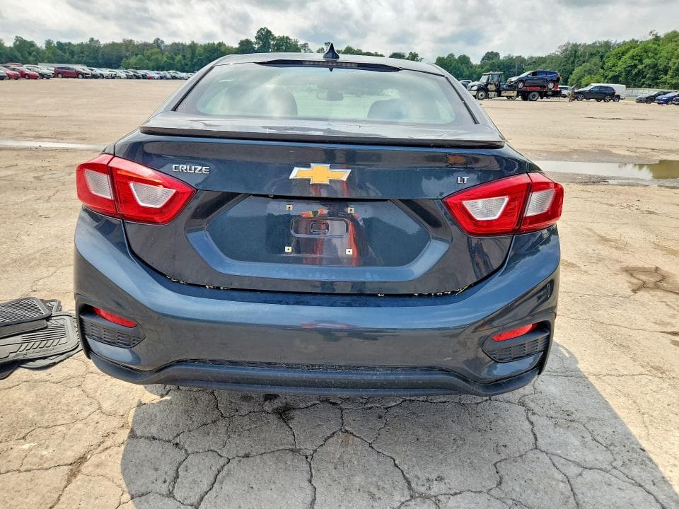 2018 CHEVROLET CRUZE LT 6