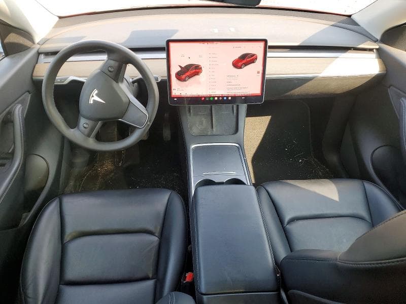 2022 TESLA MODEL Y 8