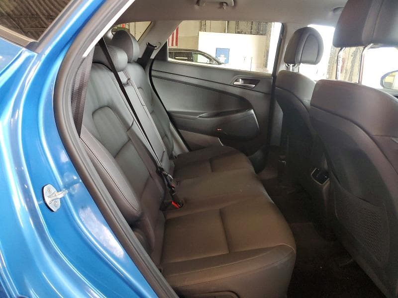2017 HYUNDAI TUCSON SE PLUS 11
