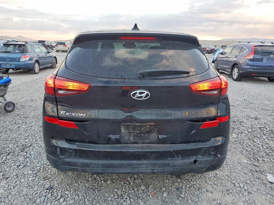2020 HYUNDAI TUCSON SE 6