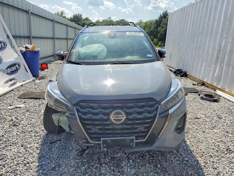 2021 NISSAN KICKS SR 5