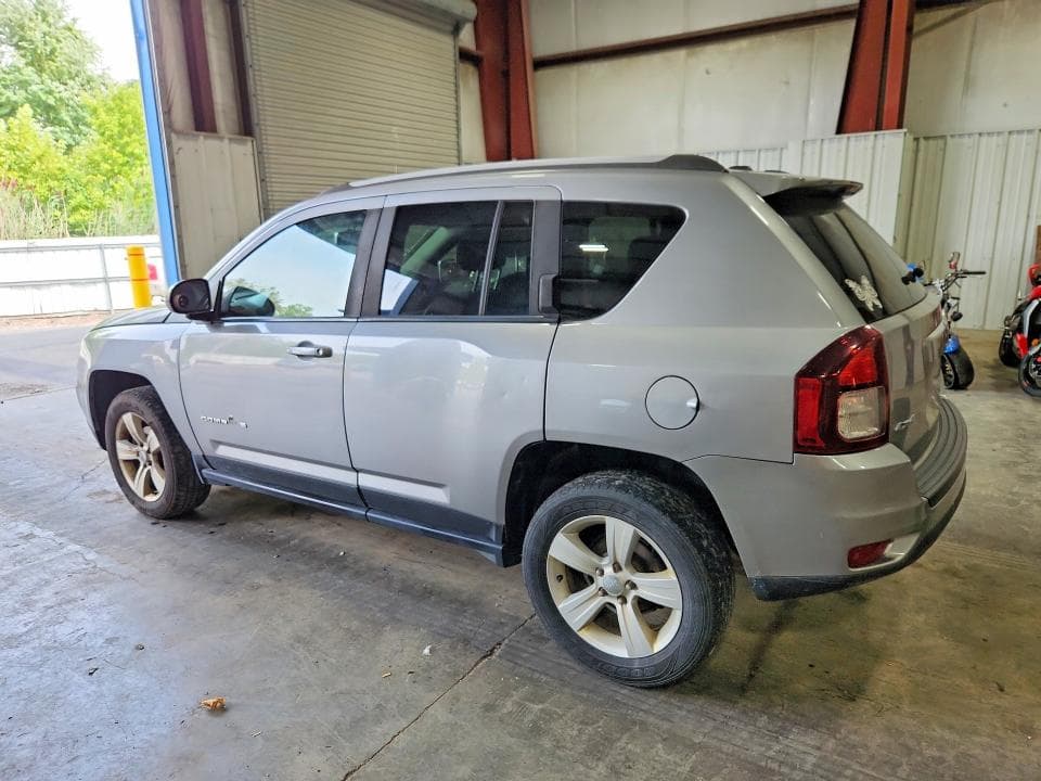2017 JEEP COMPASS LATITUDE 2