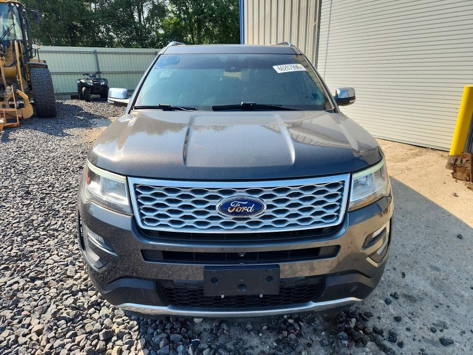 2017 FORD EXPLORER PLATINUM 5
