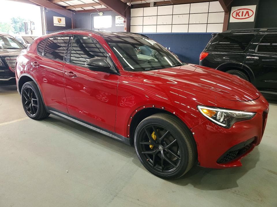 2019 ALFA ROMEO STELVIO TI 4