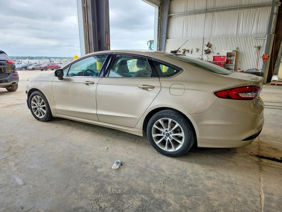 2017 FORD FUSION SE 2