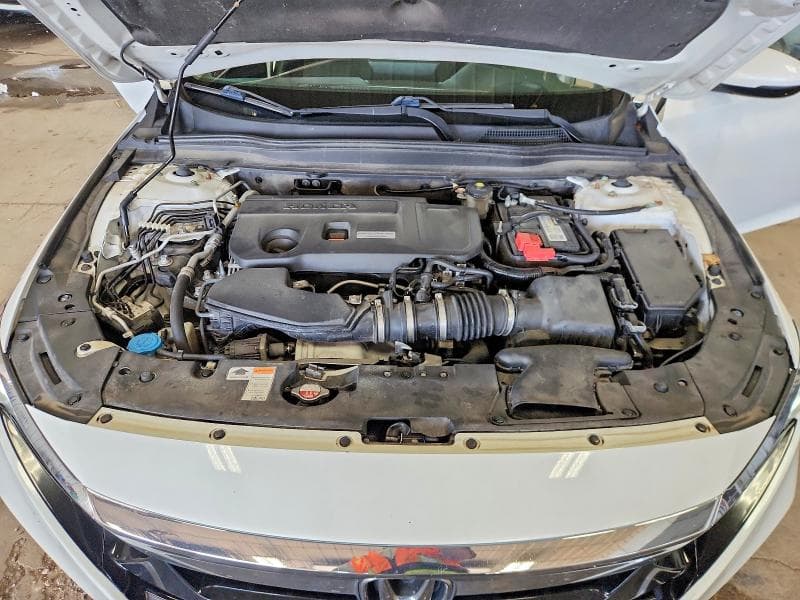 2018 HONDA ACCORD TOURING 11