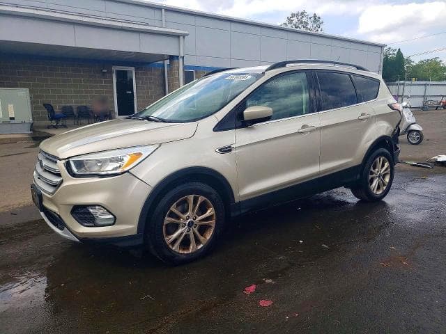 2018 FORD ESCAPE SE - 1