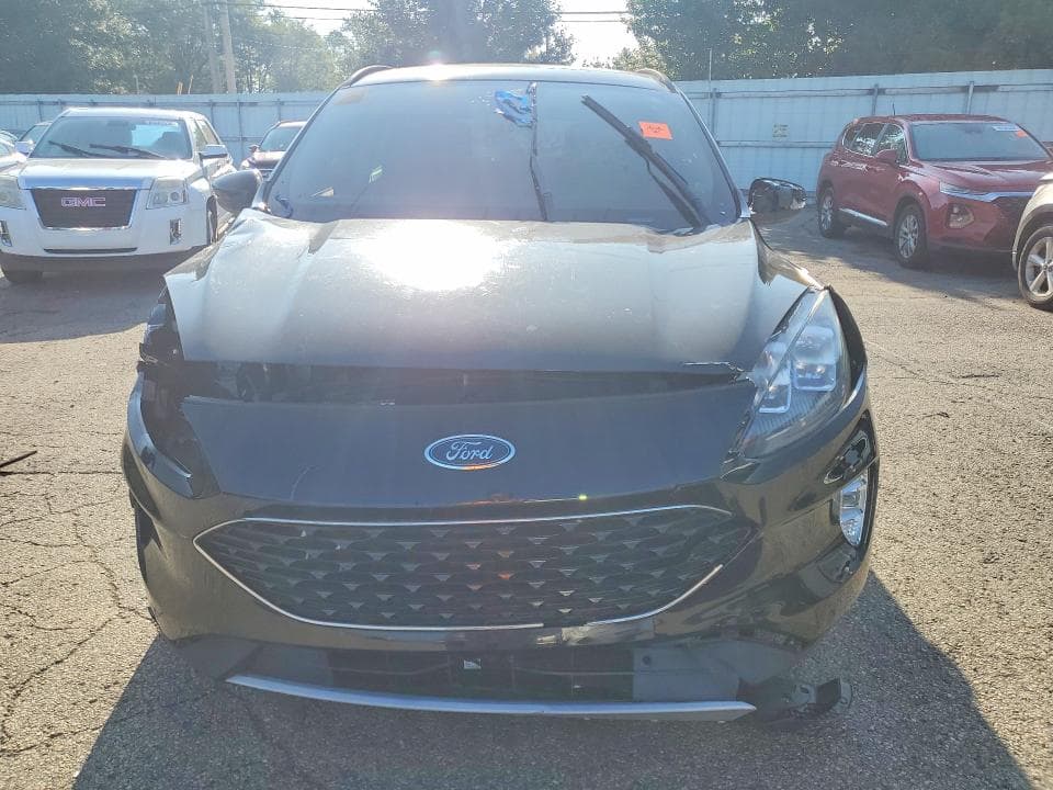 2020 FORD ESCAPE TITANIUM 5