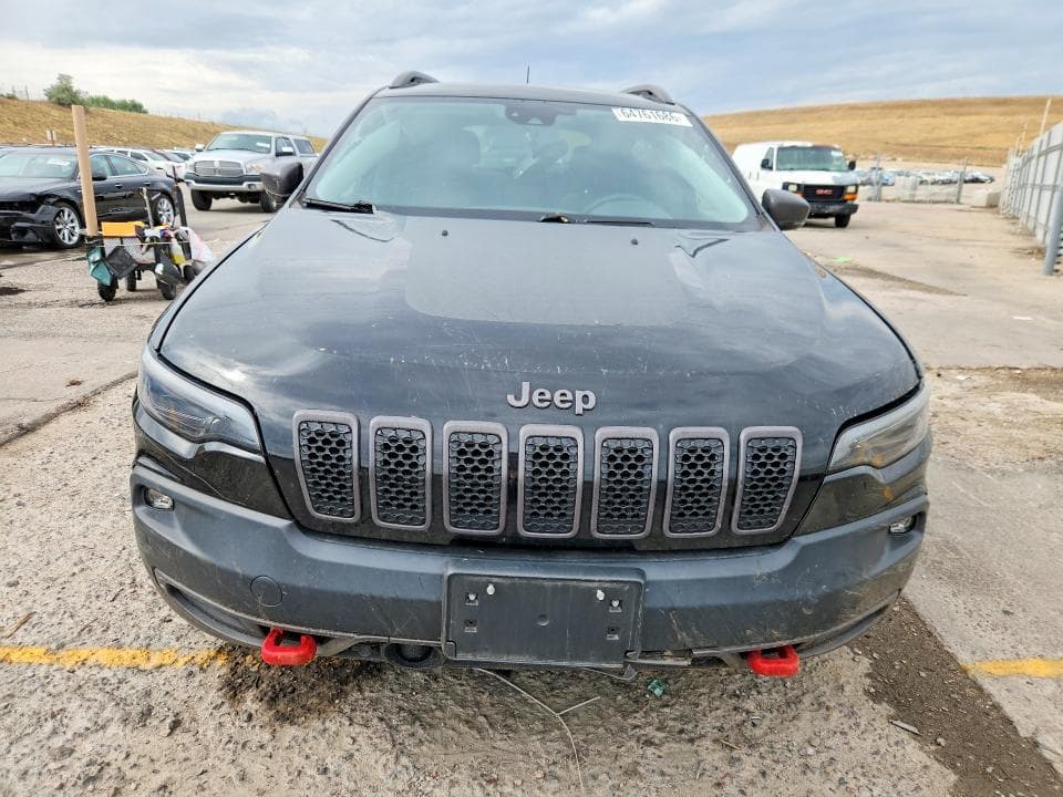 2019 JEEP CHEROKEE TRAILHAWK 5