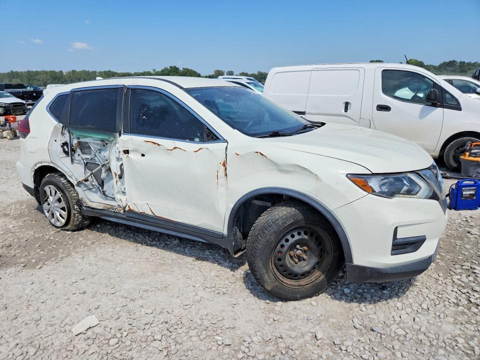 2019 NISSAN ROGUE S 4