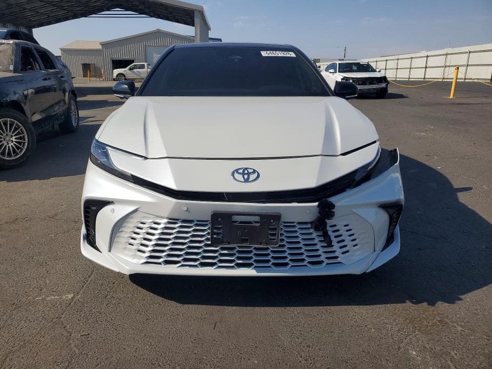 2026 TOYOTA CAMRY XSE 5