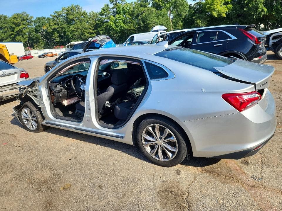 2022 CHEVROLET MALIBU LT 2
