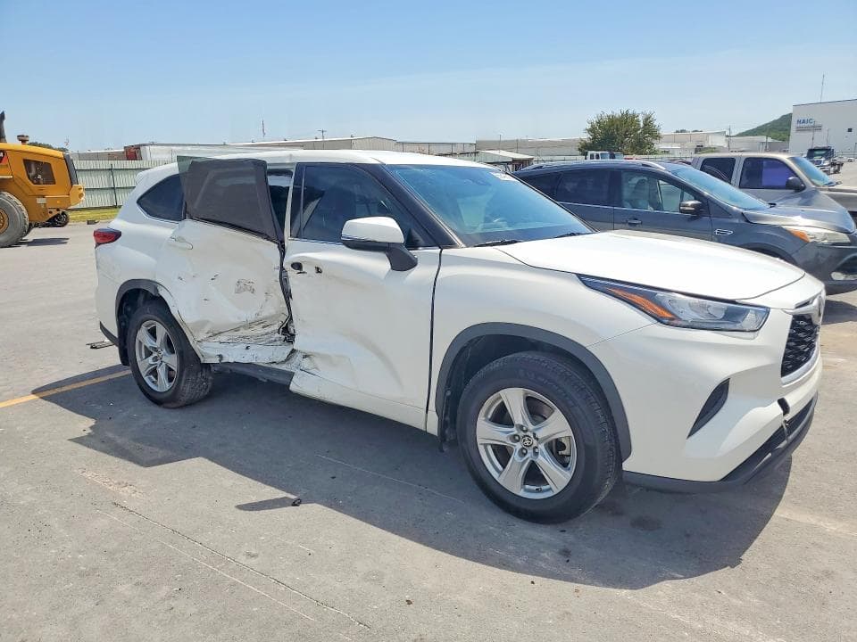 2020 TOYOTA HIGHLANDER L 4