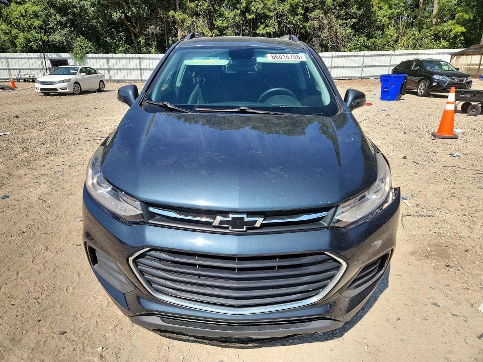 2021 CHEVROLET TRAX 1LT 5