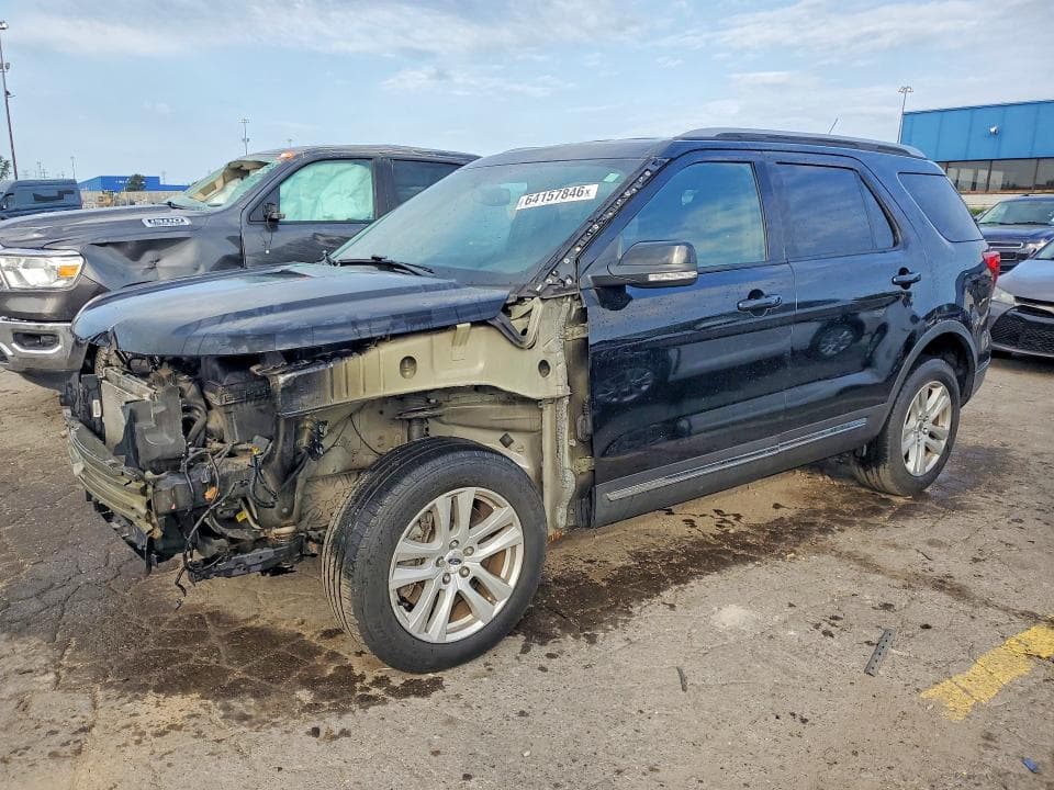 2018 FORD EXPLORER XLT - 1