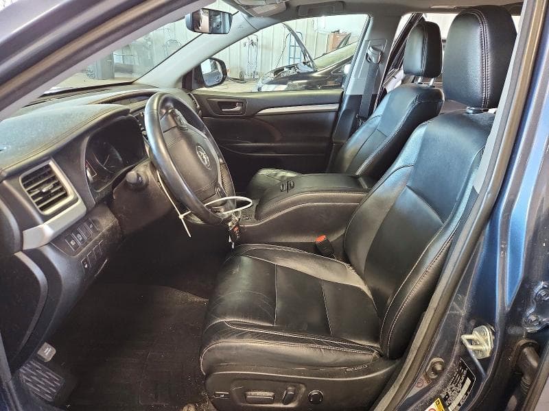 2018 TOYOTA HIGHLANDER XLE 7