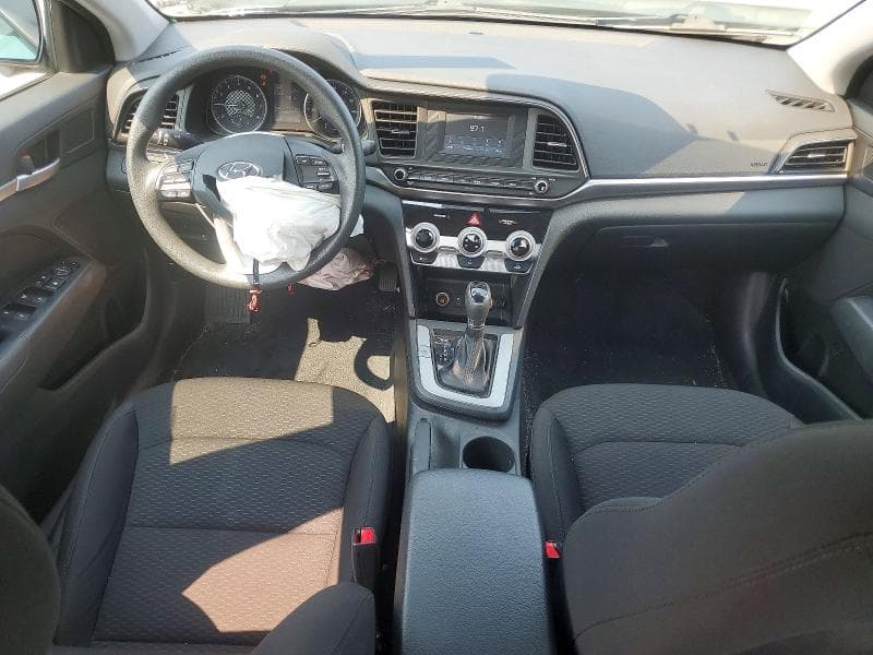 2019 HYUNDAI ELANTRA SE 8
