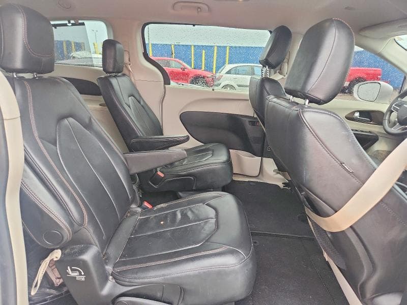 2017 CHRYSLER PACIFICA TOURING L 11