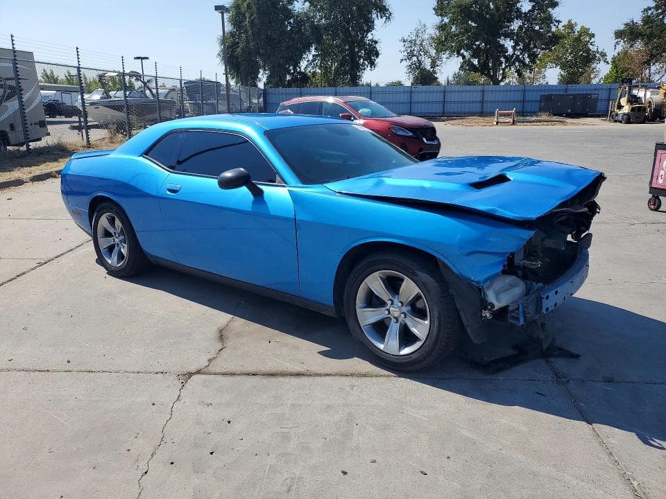 2019 DODGE CHALLENGER SXT 4