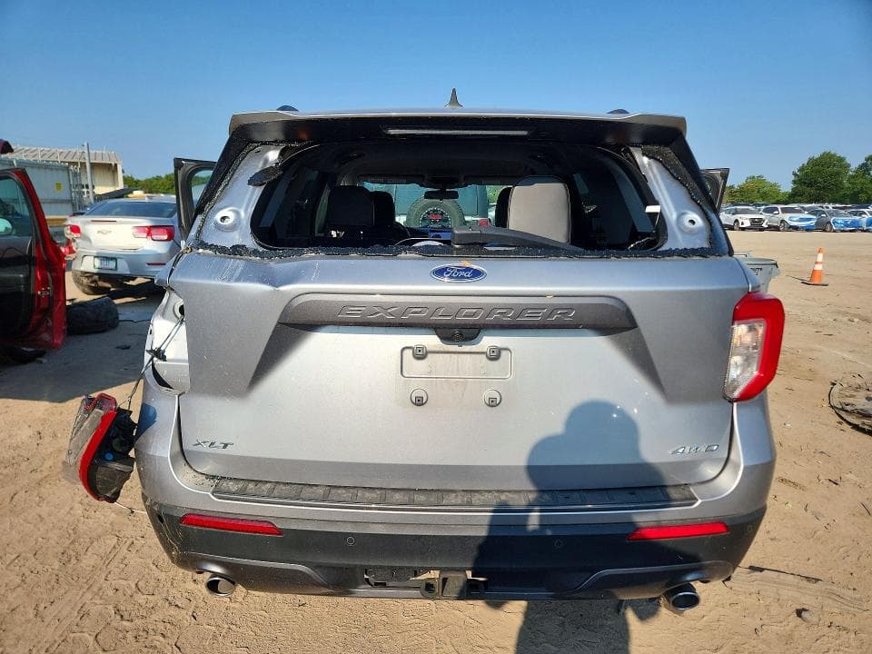 2022 FORD EXPLORER XLT 6
