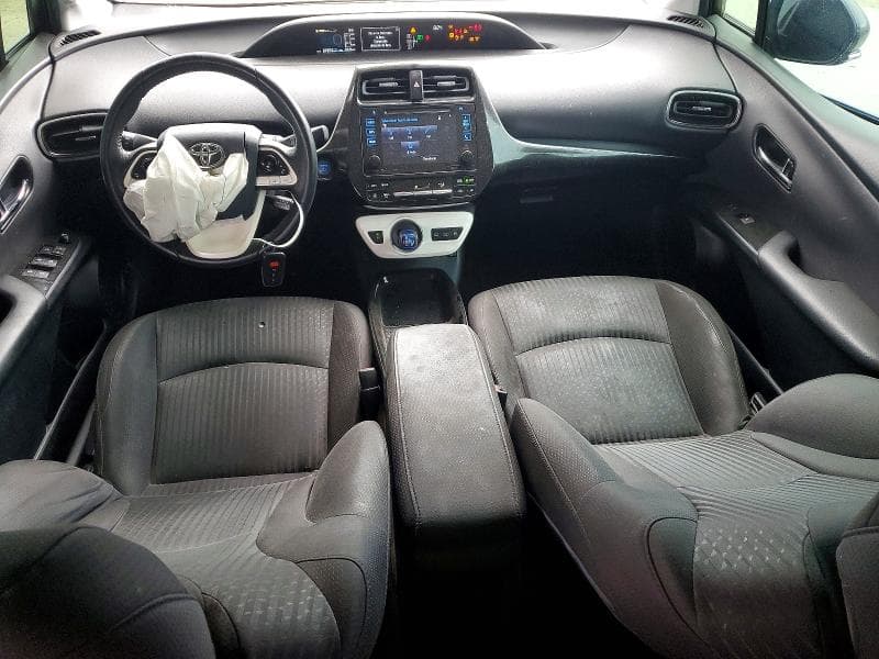 2017 TOYOTA PRIUS PRIME PLUS 8