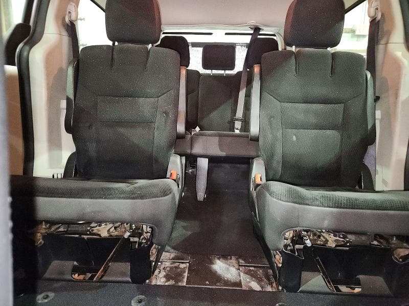 2019 DODGE GRAND CARAVAN SE 10