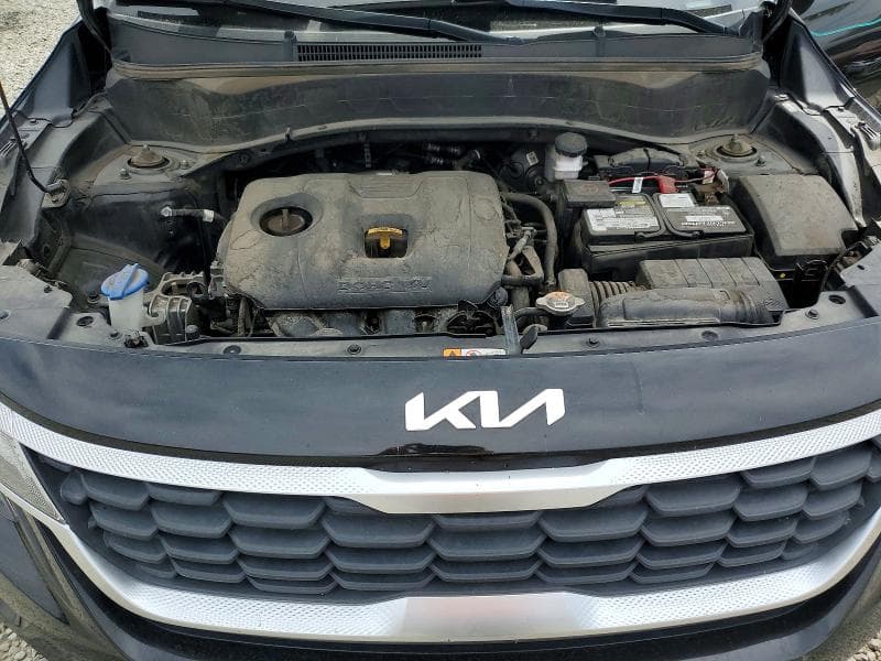 2022 KIA SELTOS LX 12