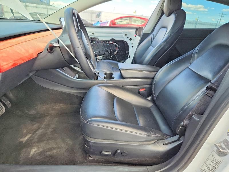 2020 TESLA MODEL 3 14