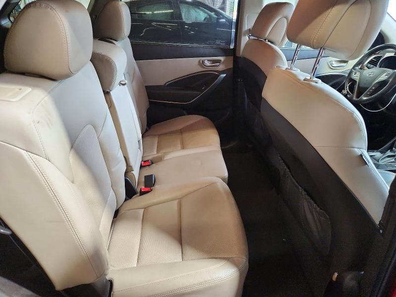 2018 HYUNDAI SANTA FE SE 11