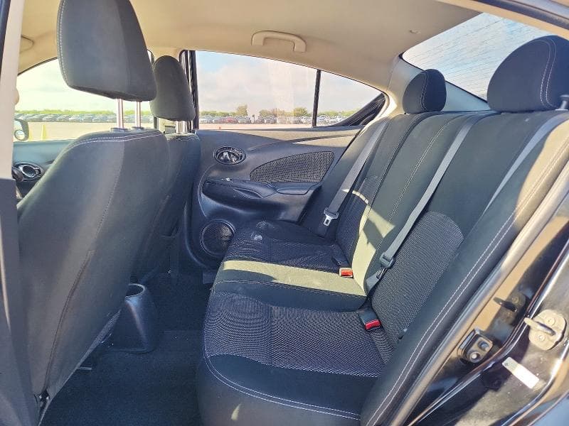 2017 NISSAN VERSA 1.6 S 10