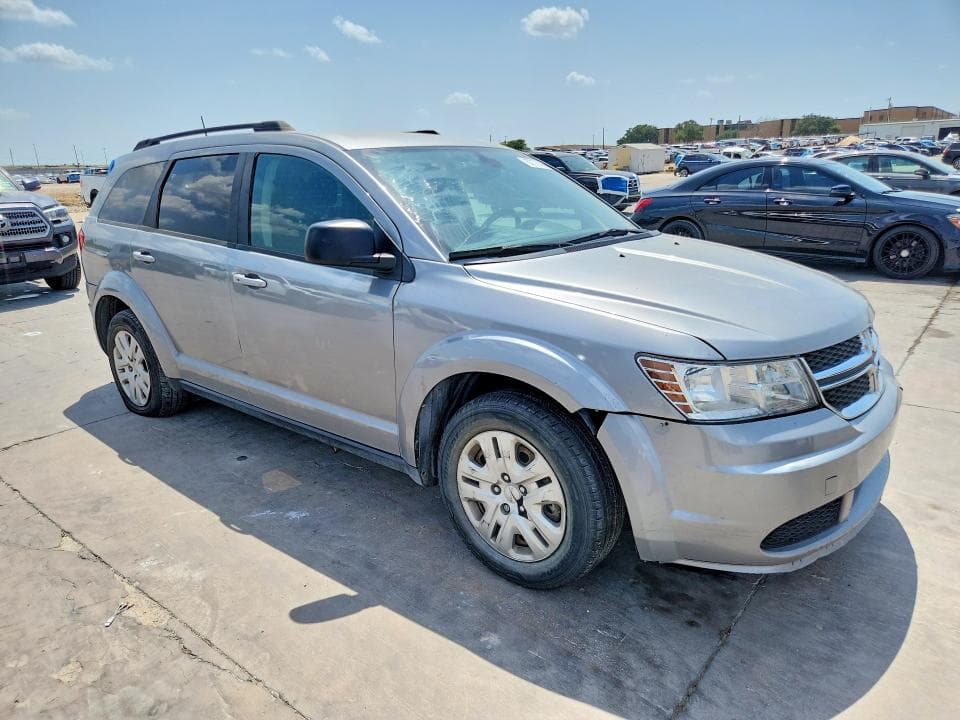 2020 DODGE JOURNEY SE 4