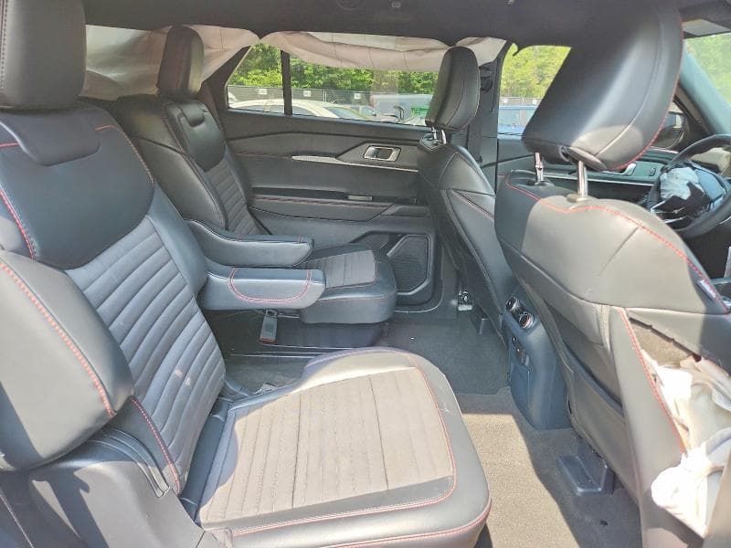 2026 FORD EXPLORER ST-LINE 11