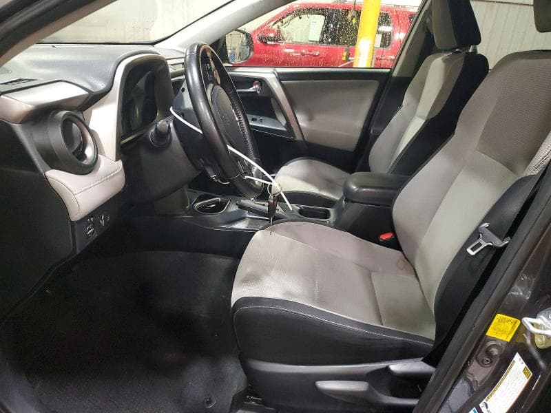 2017 TOYOTA RAV4 XLE 7