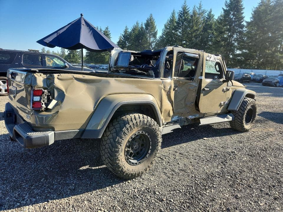 2020 JEEP GLADIATOR OVERLAND 3