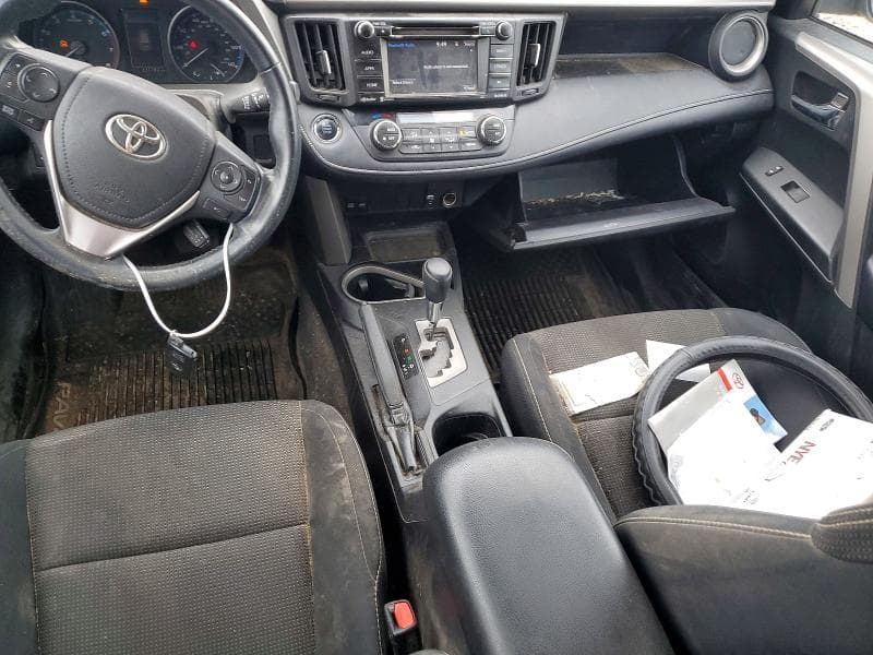 2018 TOYOTA RAV4 XLE 8